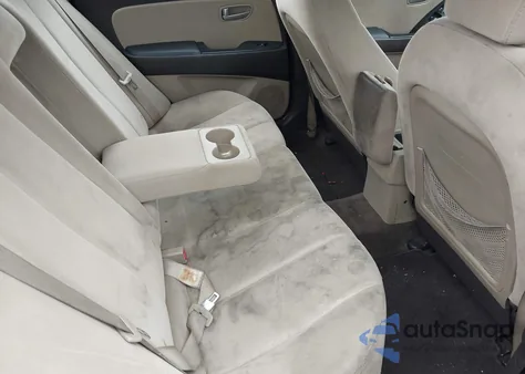 2009 Hyundai Elantra Gls z USA, uszkodzony, nr VIN KMHDU46DX9U796300